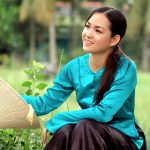 Liên khúc: Căn Nhà Ngoại Ô; Mưa Đêm Ngoại Ô